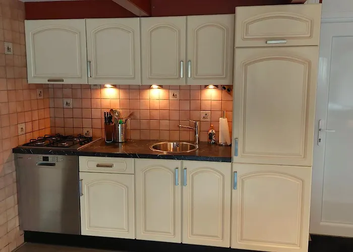 Toermalijn Симпелвелд